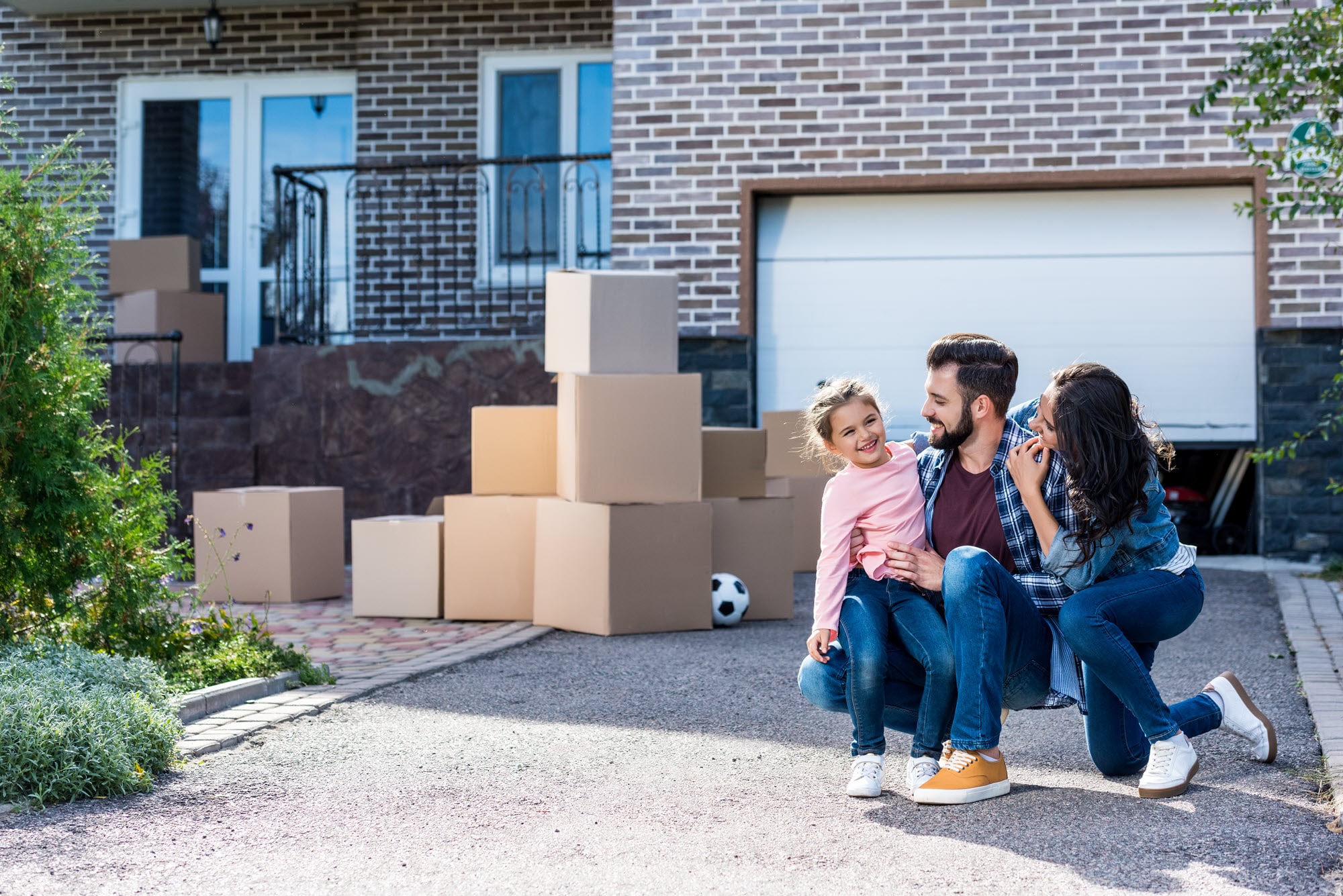 Young family ready to move home following conveyancing.